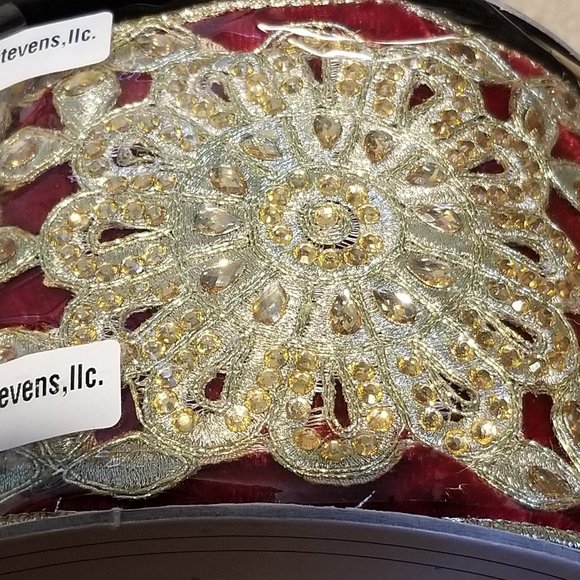 RARE NEW D STEVENS RED VELVET GOLD METALLIC FLORAL CROSS JEWELED 4" WIRED RIBBON - Picture 2 of 6